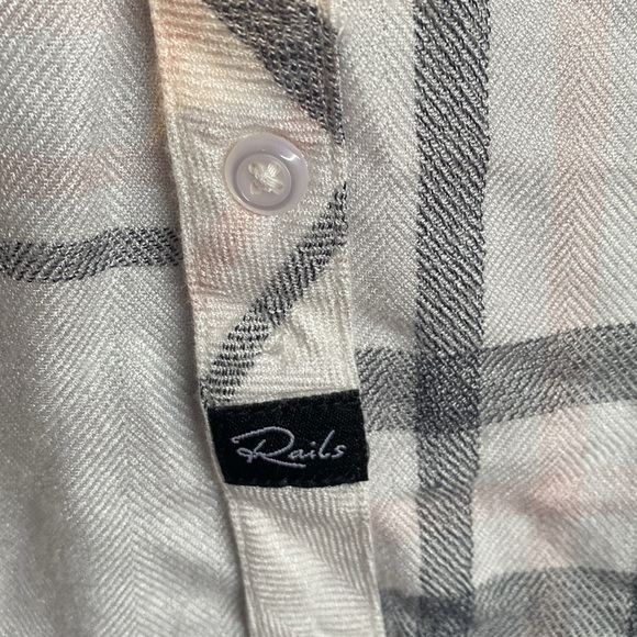 Rails Hunter Cabincore Plaid L/S Button Down Cream Pink Gray Crop Flannel SMALL - Picture 3 of 8